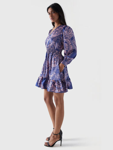 Dress with elastic waistband and accent print - 3