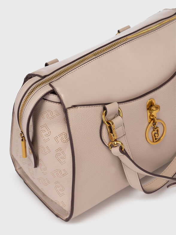 Handbag with golden logo element - 5