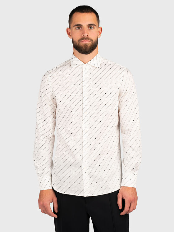 Бяла риза от памук с графичен принт - 1