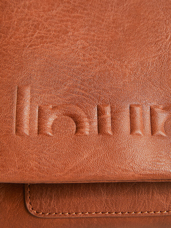 Brown shoulder bag with embossed logo - 6
