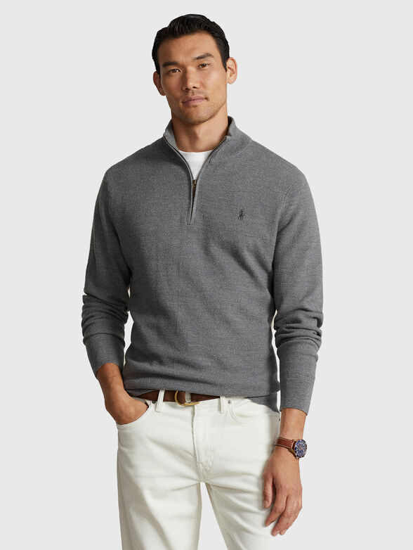 Wool sweater in grey  - 1