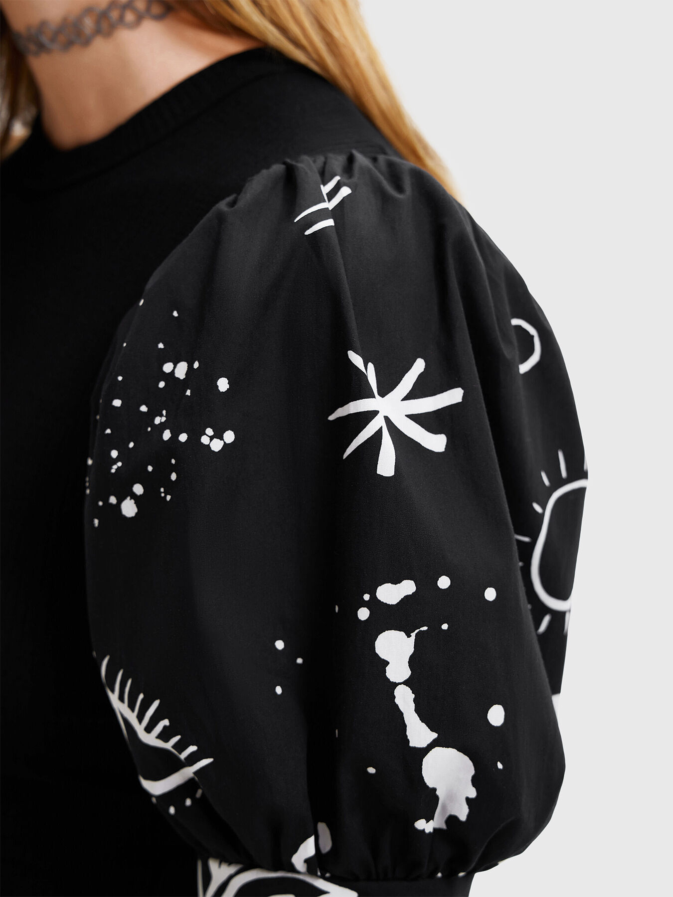 KASSANDRA dress with ballon sleeves brand DESIGUAL Globalbrandsstore en