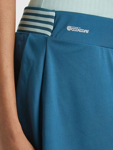 Skirt with pleated back - 3