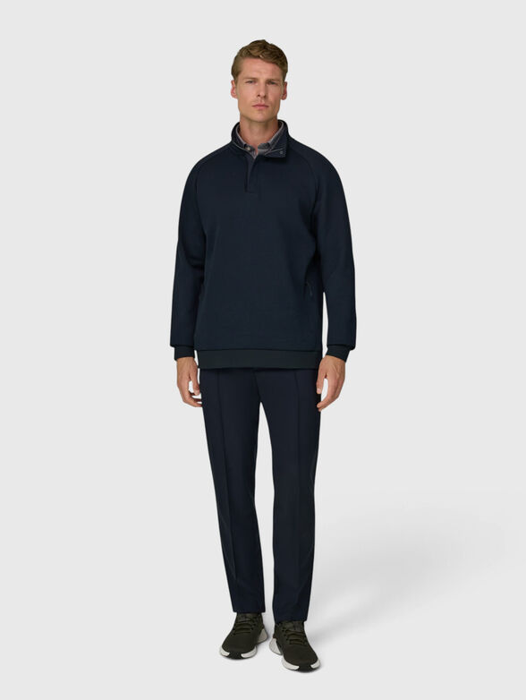 Zip-up sweatshirt with a high collar - 2