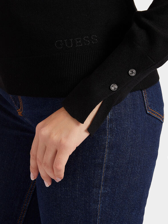 Turtle neck sweater with buttons on the sleeves - 3