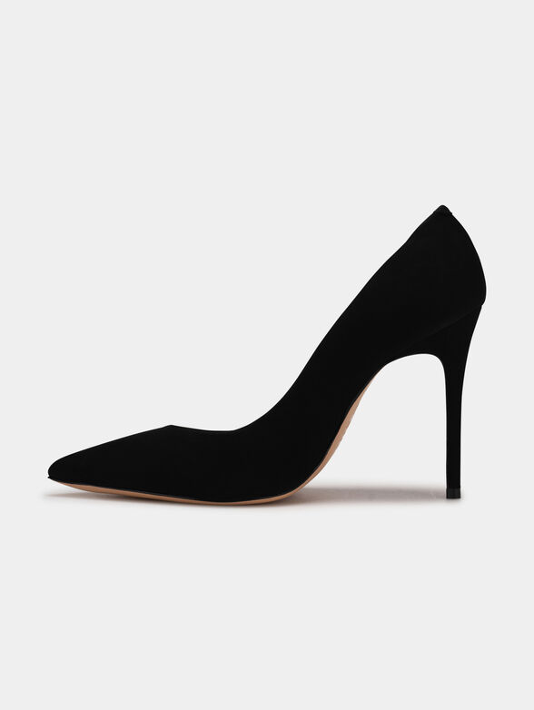Heeled shoes in beige color - 4