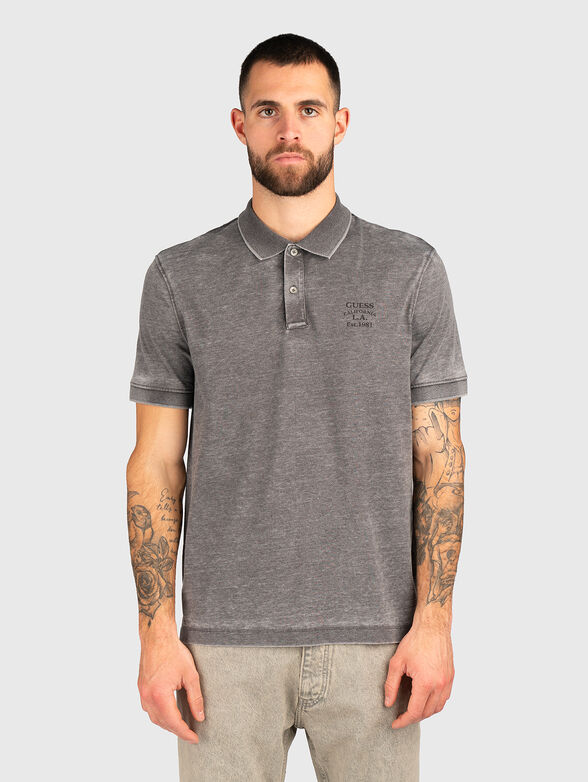 Polo shirt with short sleeves and logo - 1