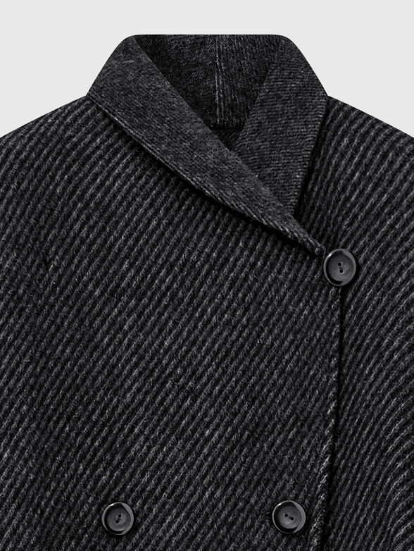 Striped coat with a belt - 4