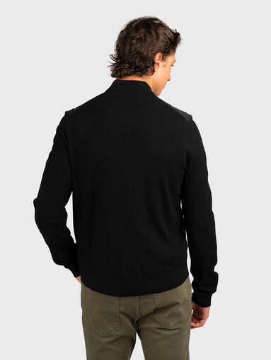 Sweatshirt in contrasting textures - 3