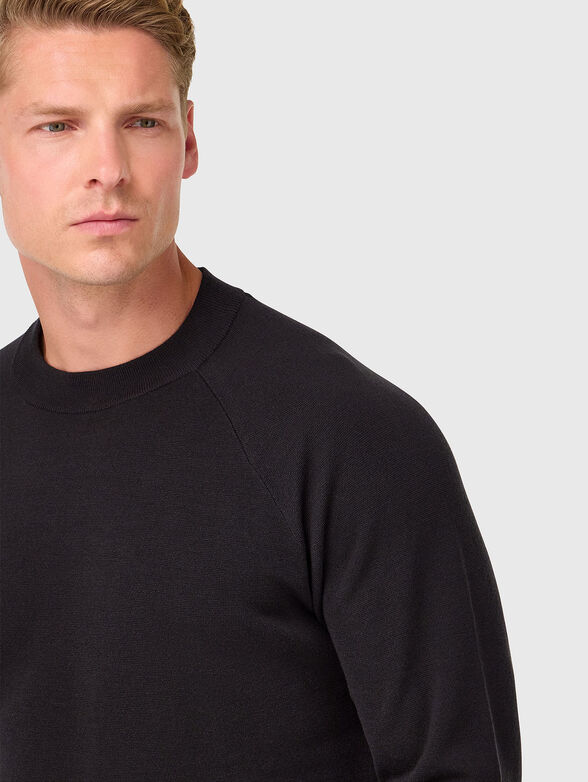 Wool sweater in dark brown - 4