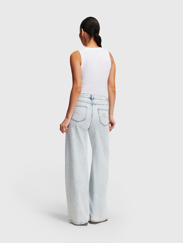 Jeans with wide legs - 2