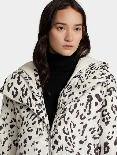 Animal print jacket with removable hood  - 3