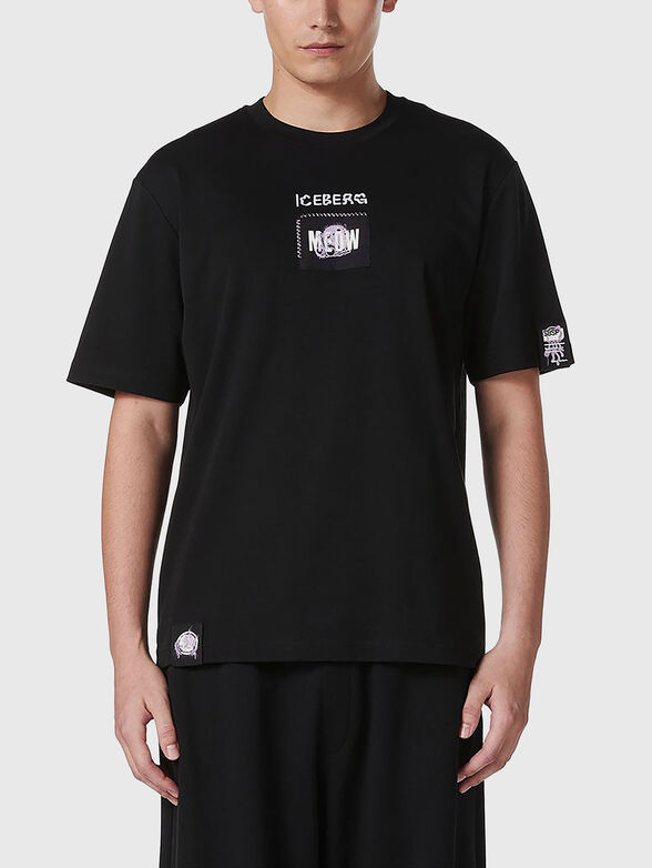 T-shirt with oval neckline - 1