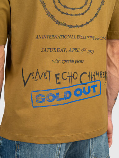 Printed T-shirt with oval neckline - 3