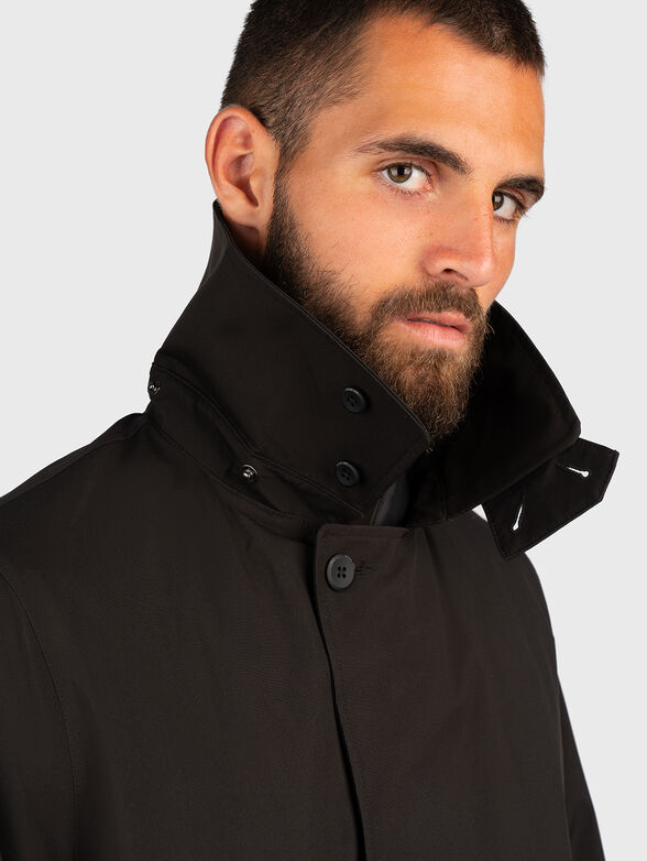 Trenchcoat with removable vest - 4