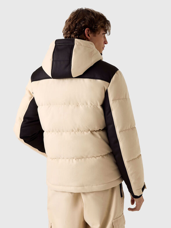 Ski jacket with contrasting details - 3