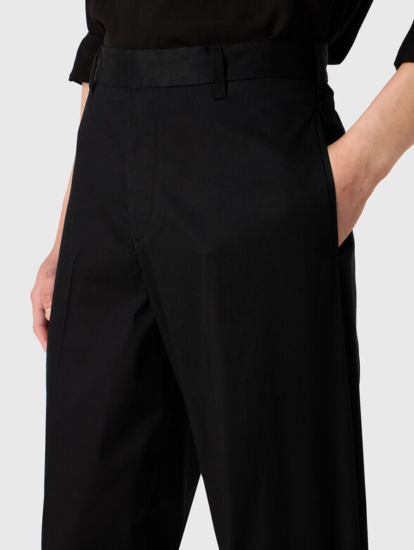 Tapered cotton-blend trousers - 3