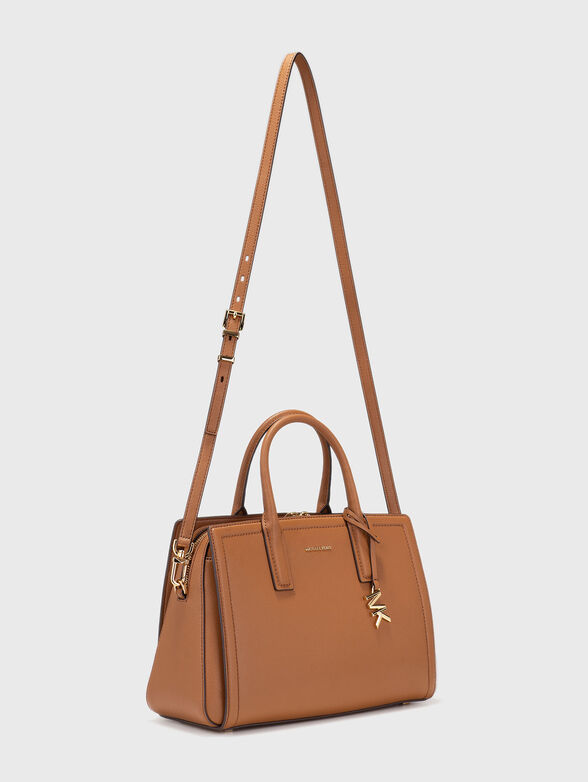 Leather bag with golden logo detail  - 2