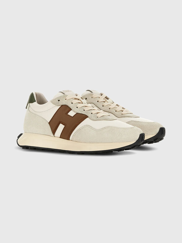 Leather sneakers with a contrasting logo - 2
