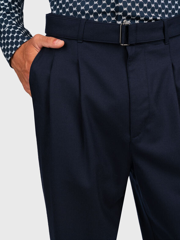 Dark blue trousers with belt - 4