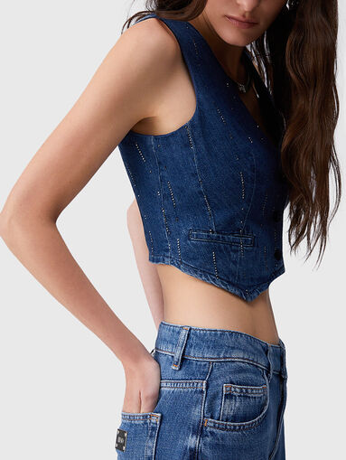 Denim vest with appliqu&eacute; crystals - 4