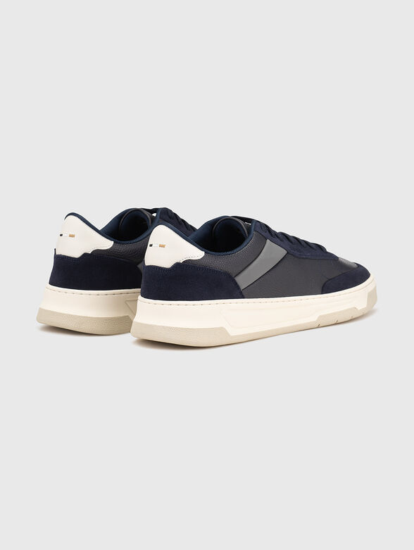 Sports shoes with logo detail - 3
