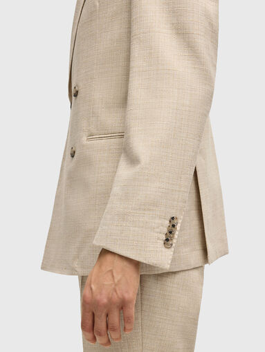 Jacket with double-breasted fastening - 4