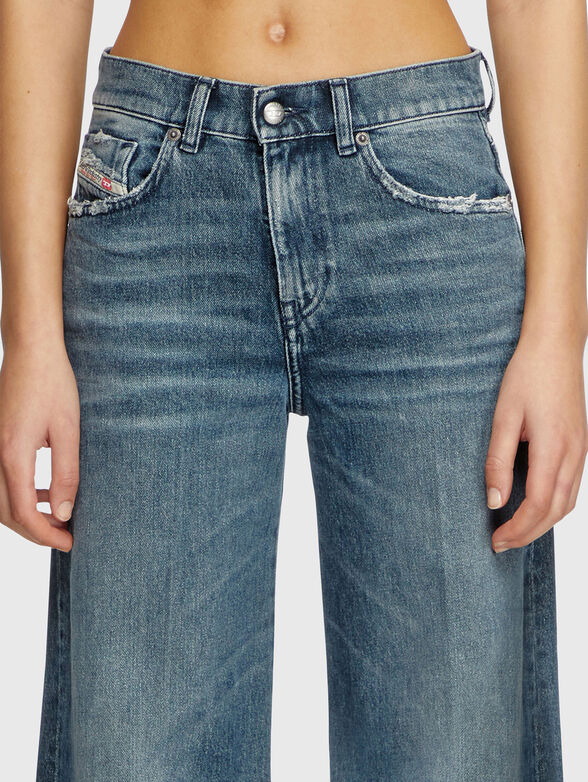 1978 D-AKEMI L.28 jeans with wide legs - 3