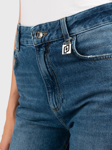 High waisted boyfriend jeans - 4