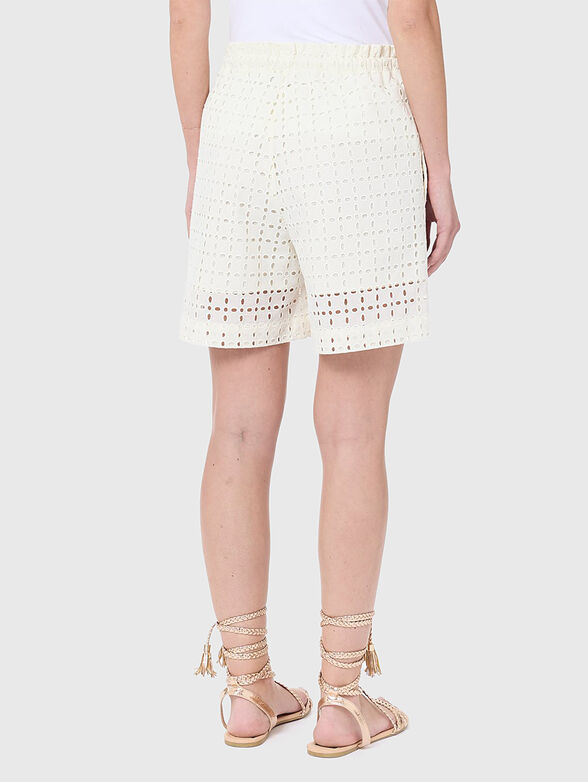 Perforated short pants - 2