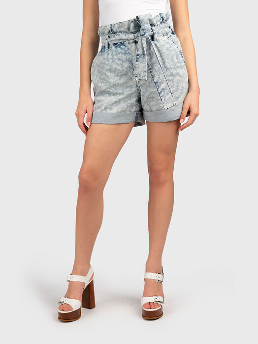 Denim shorts with belt