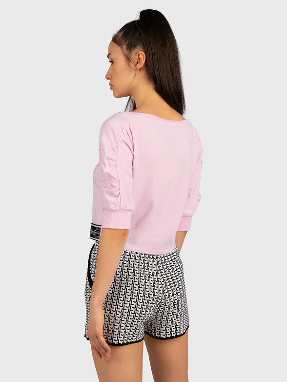 Short T-shirt with floral details - 3