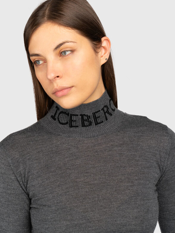 Merino wool turtle neck sweater - 4