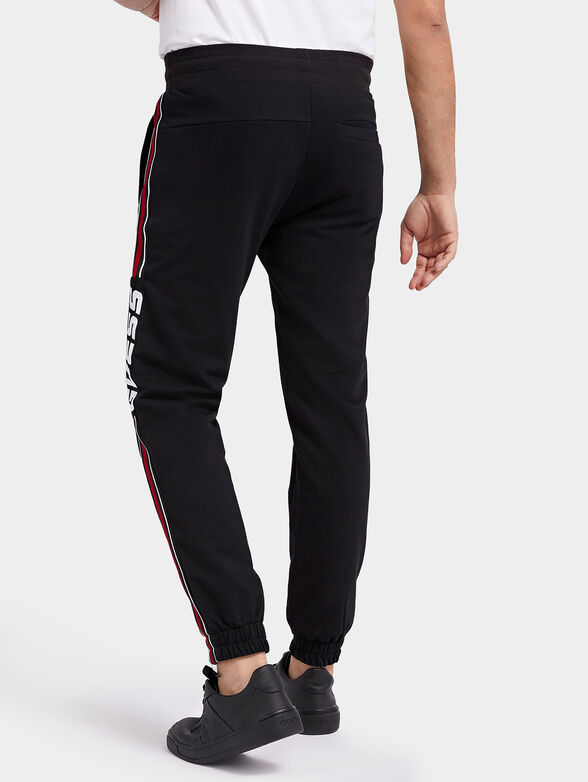 JERROD sports trousers with logo accent - 2