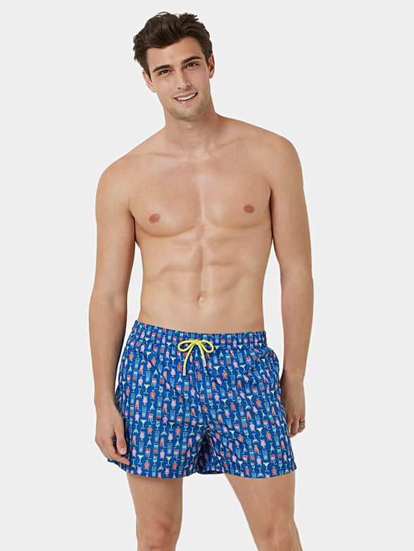 BALI BEACH CLUB swim trunks with colorful print - 3