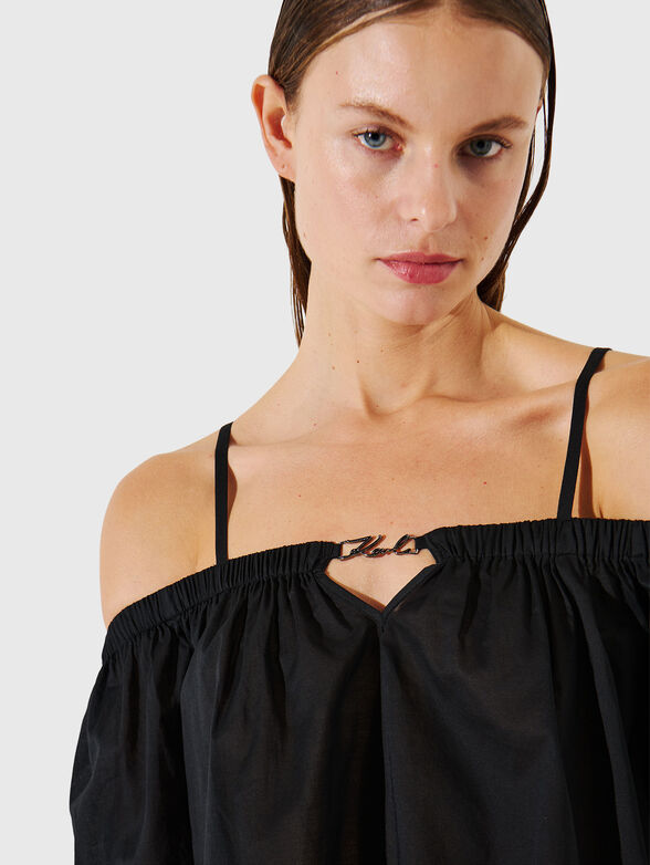 Beach top with off shoulder - 4