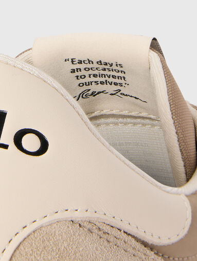 Sneakers with a logo detail - 4