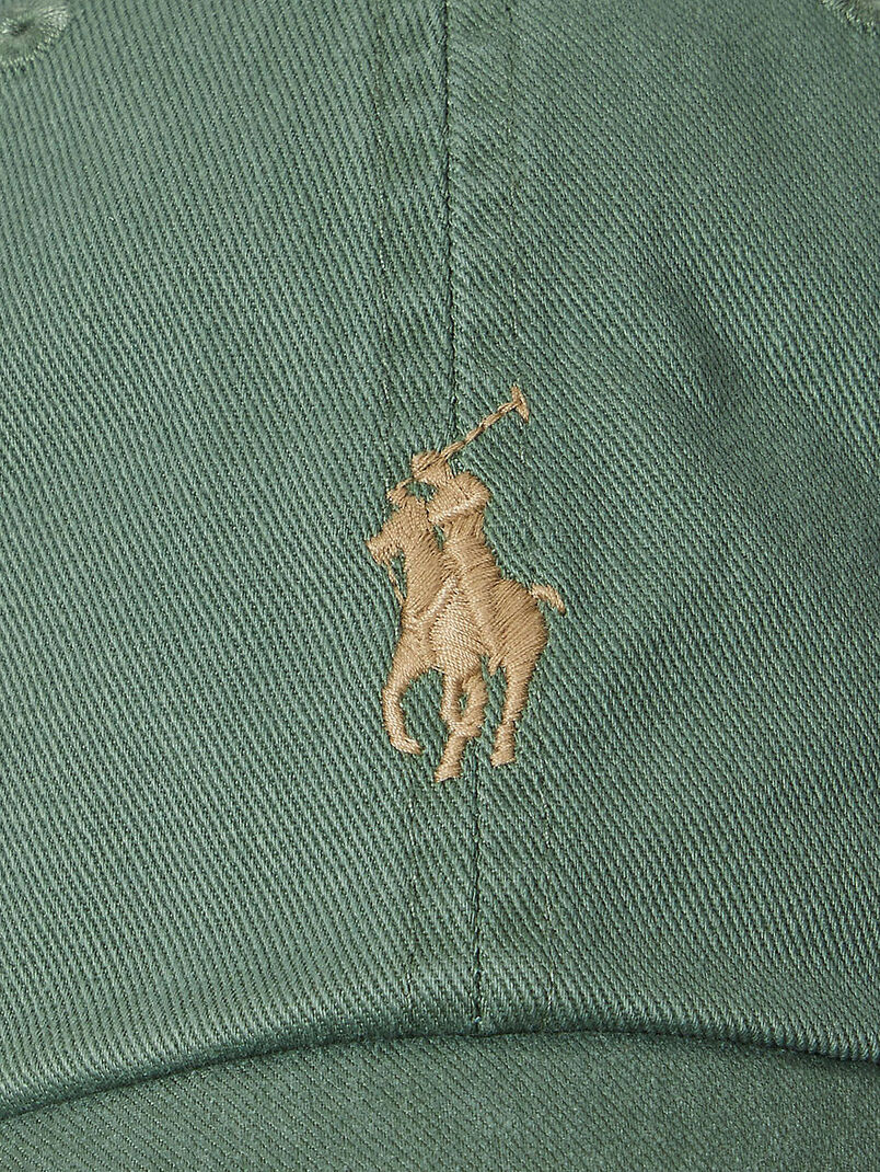 Baseball cap with logo embroidery - 3