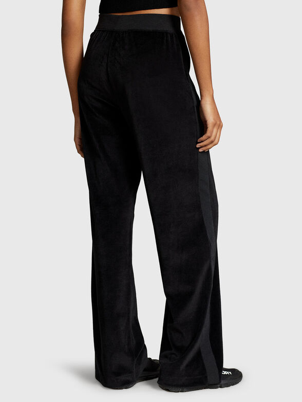 Velvet sports trousers - 2