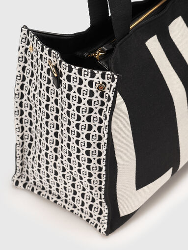 Bag with logo print - 5