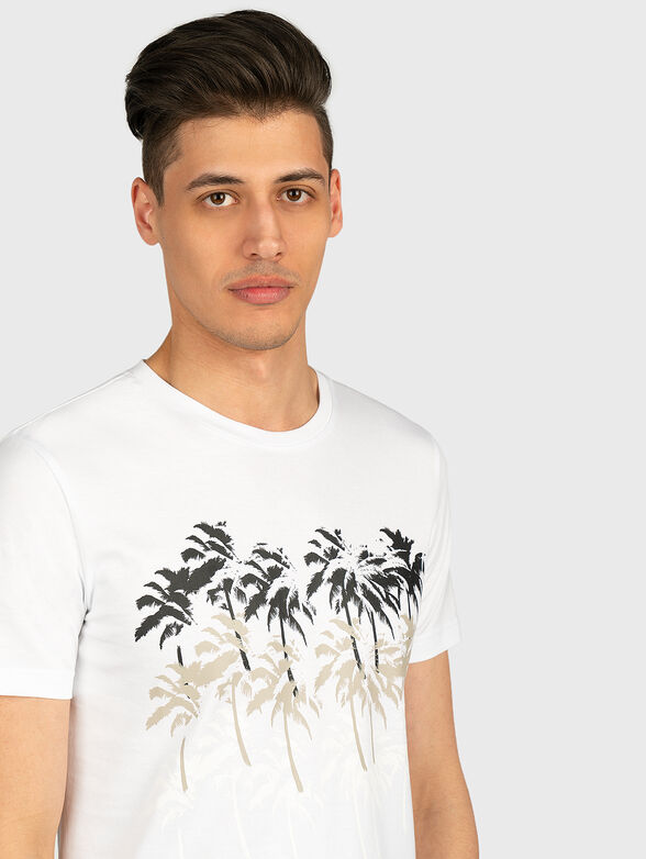 Black t-shirt with tropical print - 2