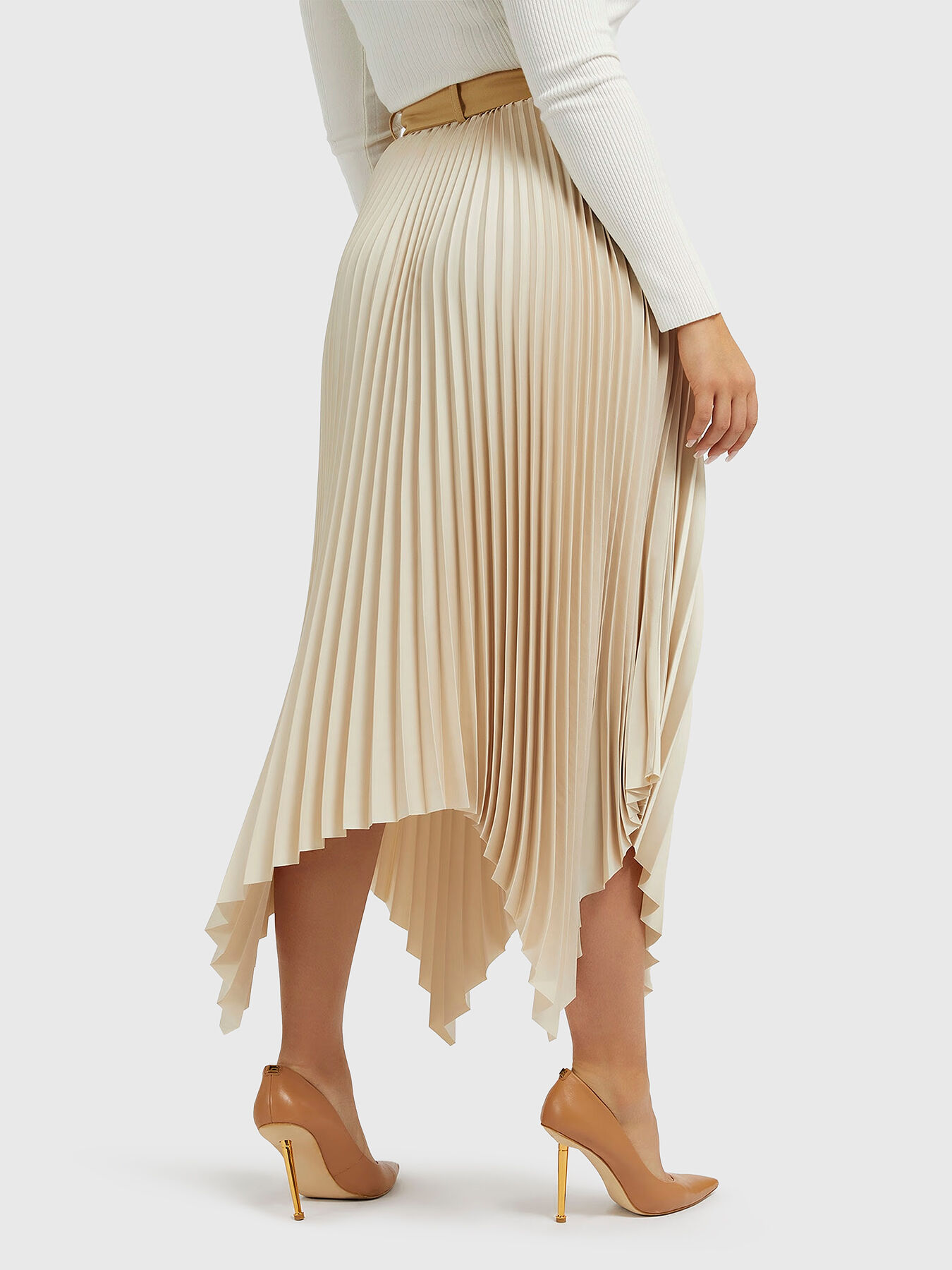 GAIA asymmetric skirt brand GUESS — Globalbrandsstore.com/en