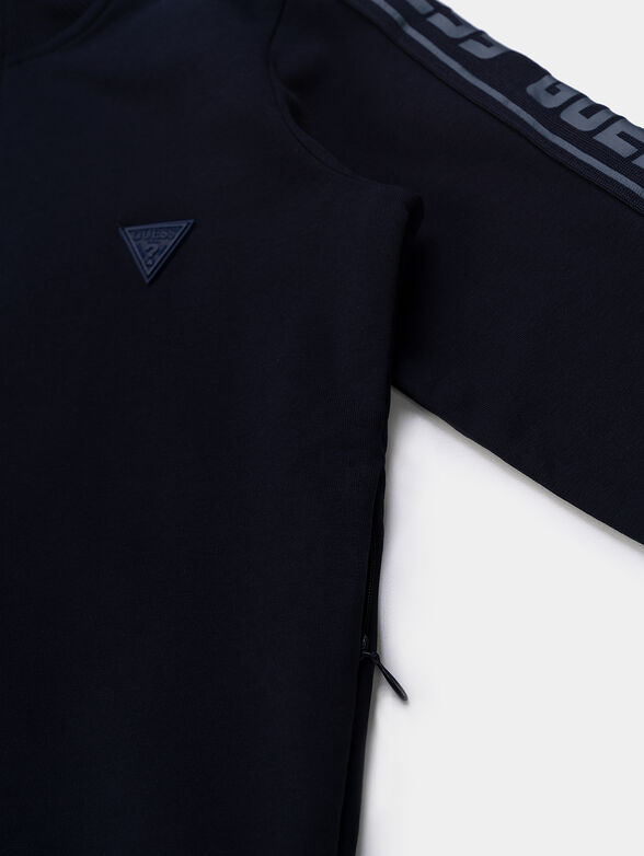 Navy sweatshirt with logo detail - 4