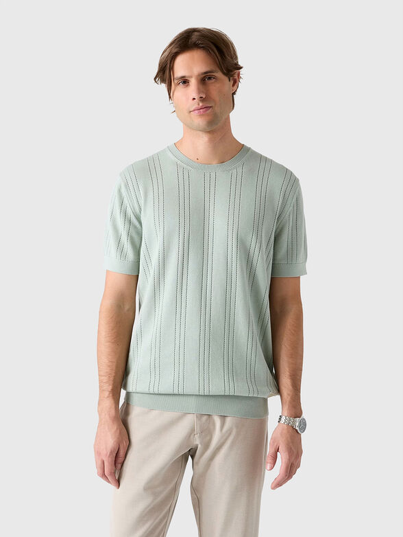 Short-sleeved sweater with an oval neckline - 1