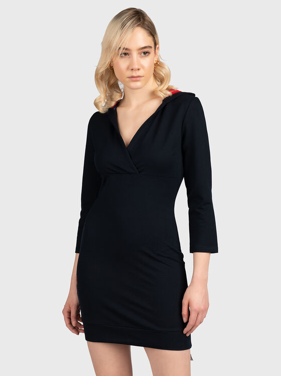 Черна спортна рокля с качулка DLH005 - 1