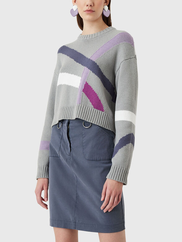 Sweater with contrasting details - 1