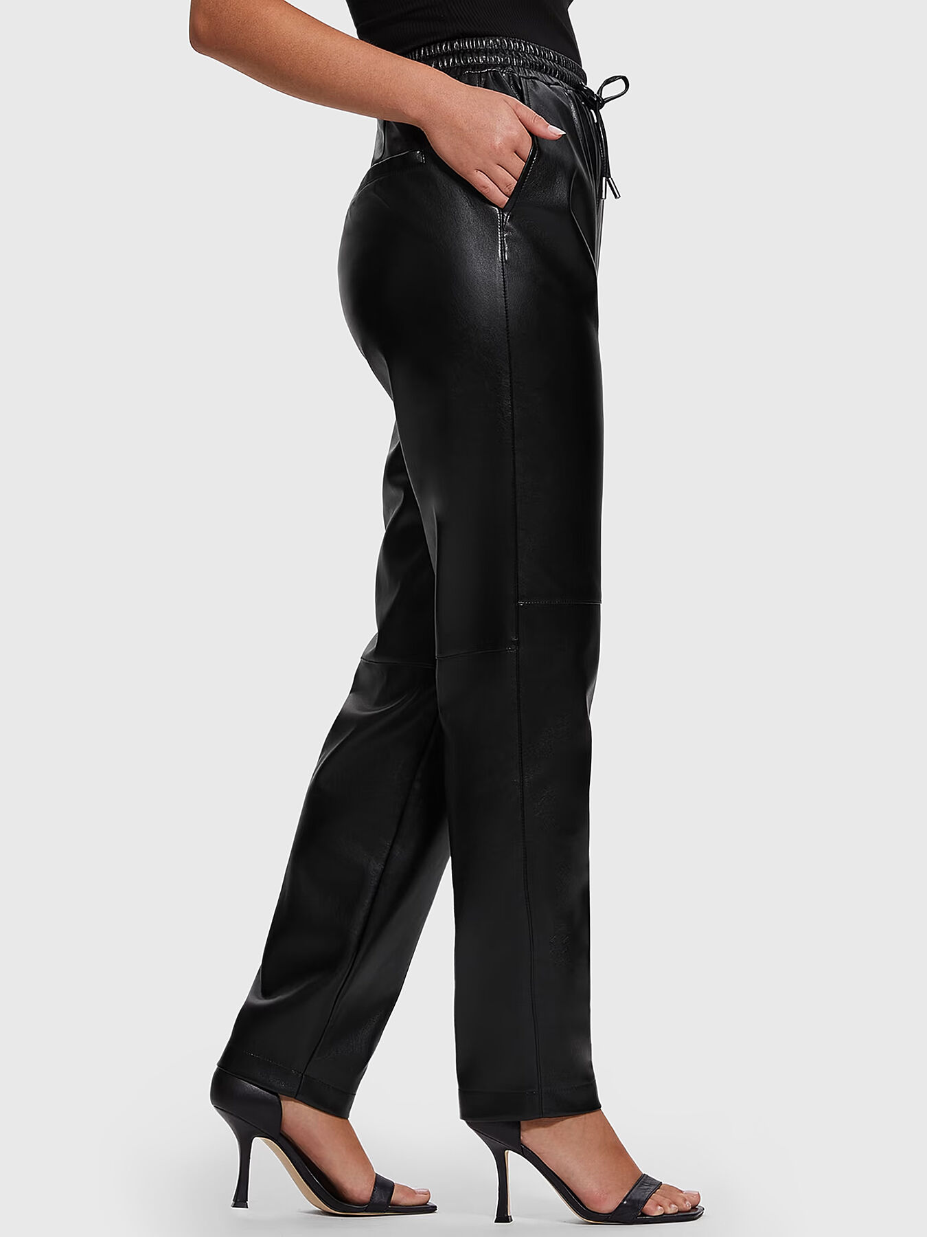 NEW VIOLA black pants brand GUESS — Globalbrandsstore.com/en