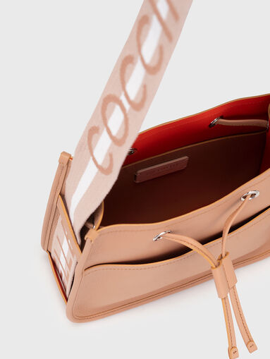 Leather bag with logo detail - 5
