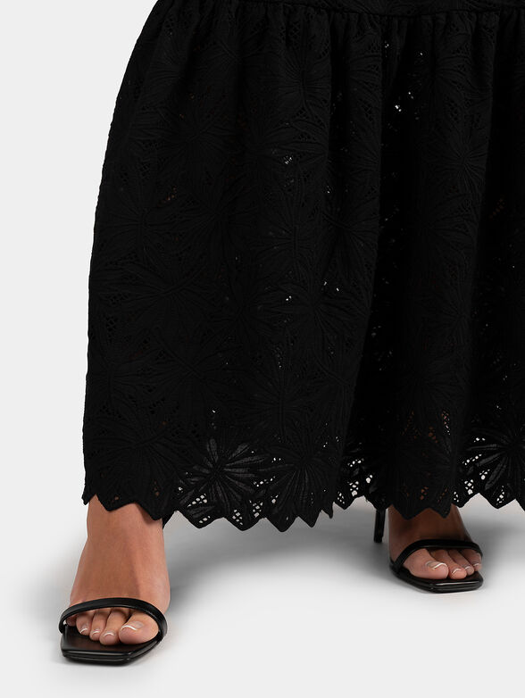 Maxi black dress with floral embroidery - 4