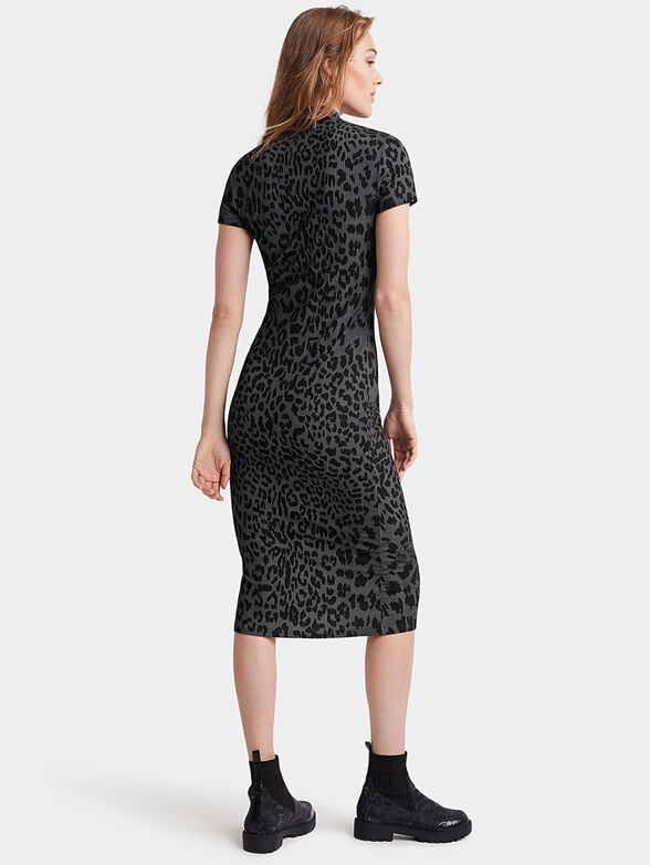 Dress with leopard print - 2